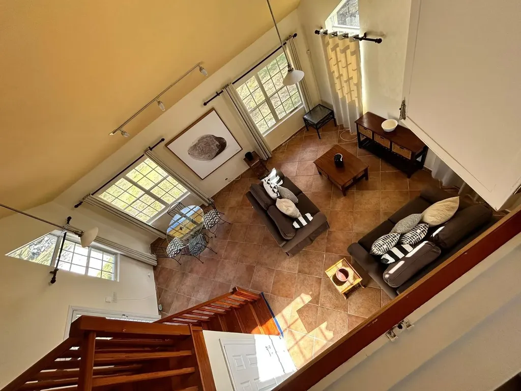 Blackbeard's Terrace 37 New Providence Paradise Island BS