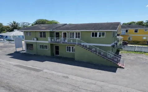 Montrose Avenue And Arundel Street New Providence Paradise Island BS