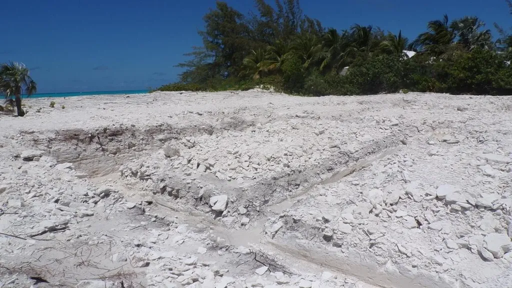 Lot# B 32 Cape Santa Mari Long Island BS