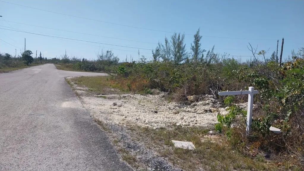 Heybridge Drive 1 Grand Bahama Freeport BS