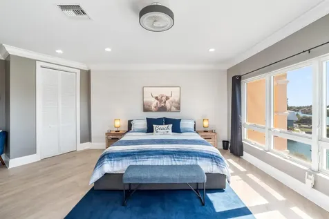 Suffolk Court Grand Bahama Freeport BS