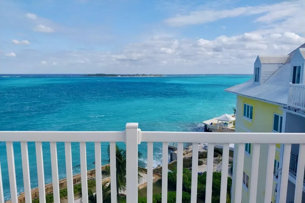 Rawson Court New Providence Paradise Island BS