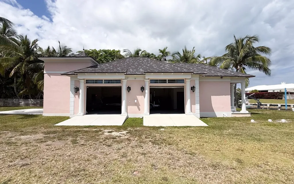 Lot A, Coconut Point New Providence Paradise Island BS