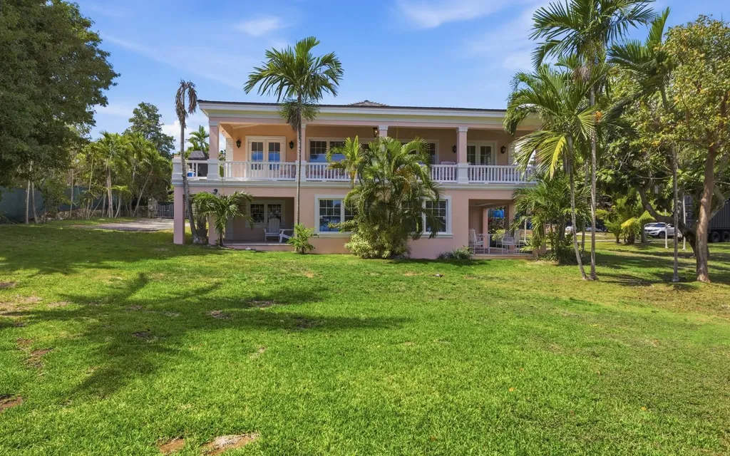 Lot A, Coconut Point New Providence Paradise Island BS