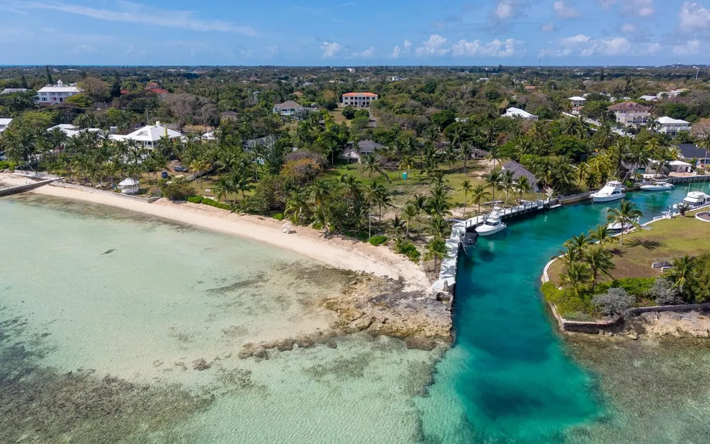 Lot A, Coconut Point New Providence Paradise Island BS