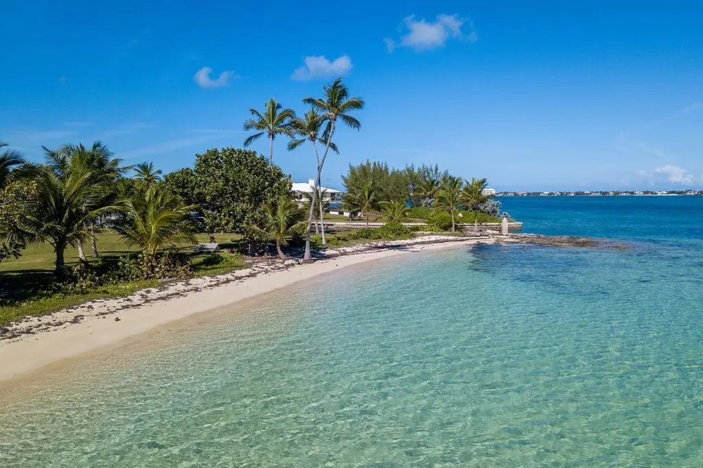 Lot A, Coconut Point New Providence Paradise Island BS