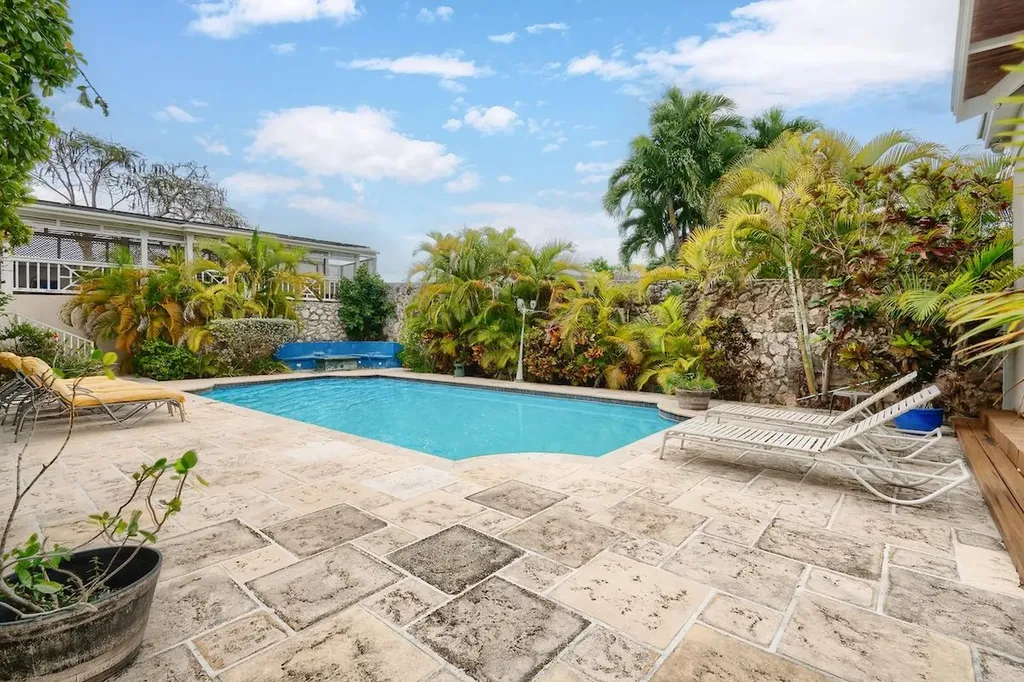 Brigadoon Estates 9 New Providence Paradise Island BS