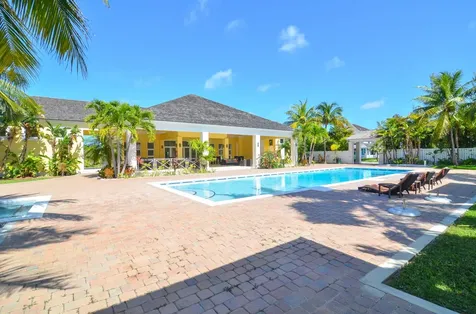 Eastwind Drive New Providence Paradise Island BS
