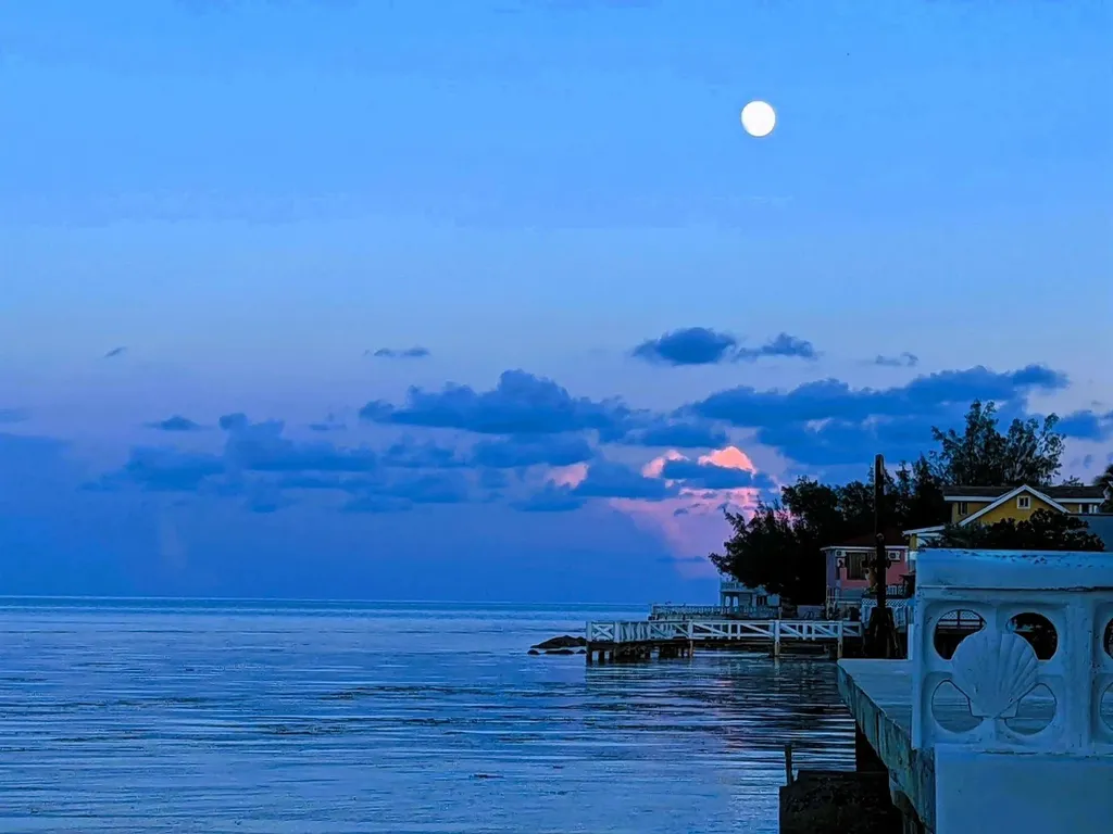 Aurora 48, Eastern Road New Providence Paradise Island BS