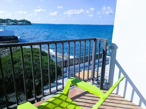 Aurora 48, Eastern Road New Providence Paradise Island BS