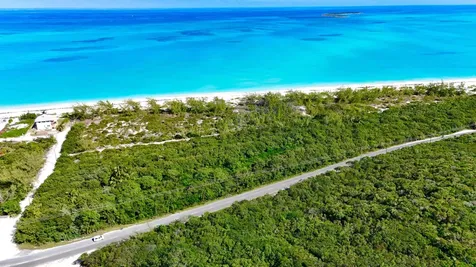 Queen's Highway, Jimmy Hi Exuma BS