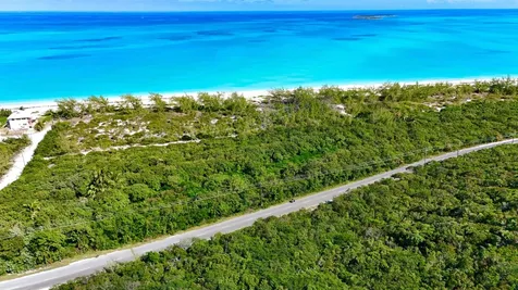 Queen's Highway, Jimmy Hi Exuma BS