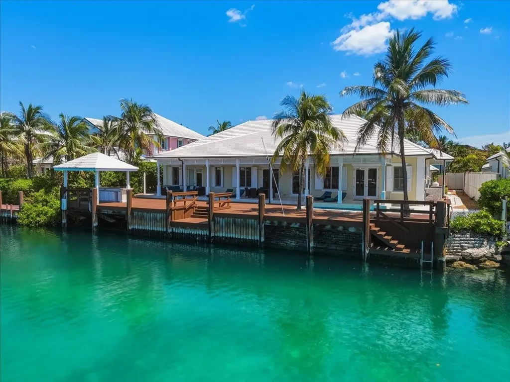 3 Beach Island New Providence Paradise Island BS