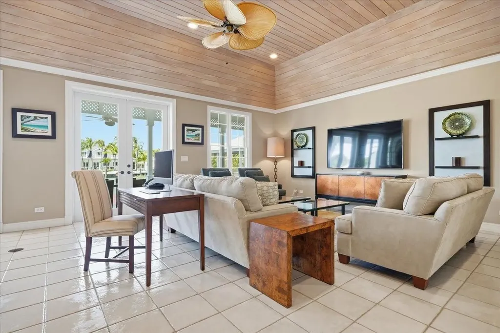 3 Beach Island New Providence Paradise Island BS