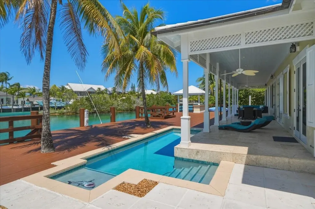 3 Beach Island New Providence Paradise Island BS