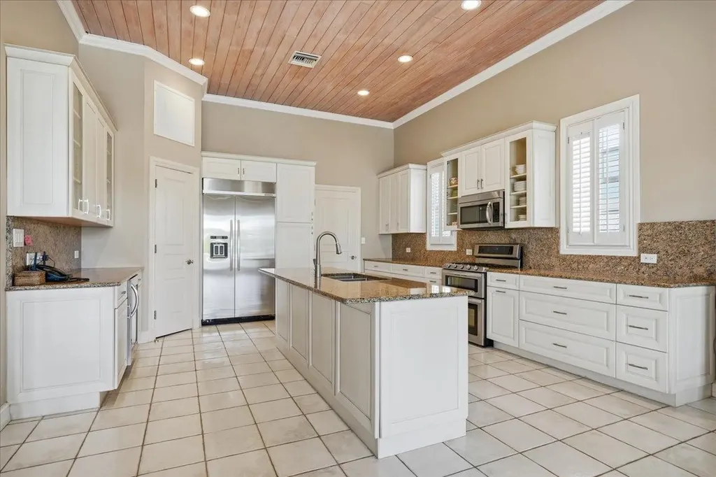 3 Beach Island New Providence Paradise Island BS