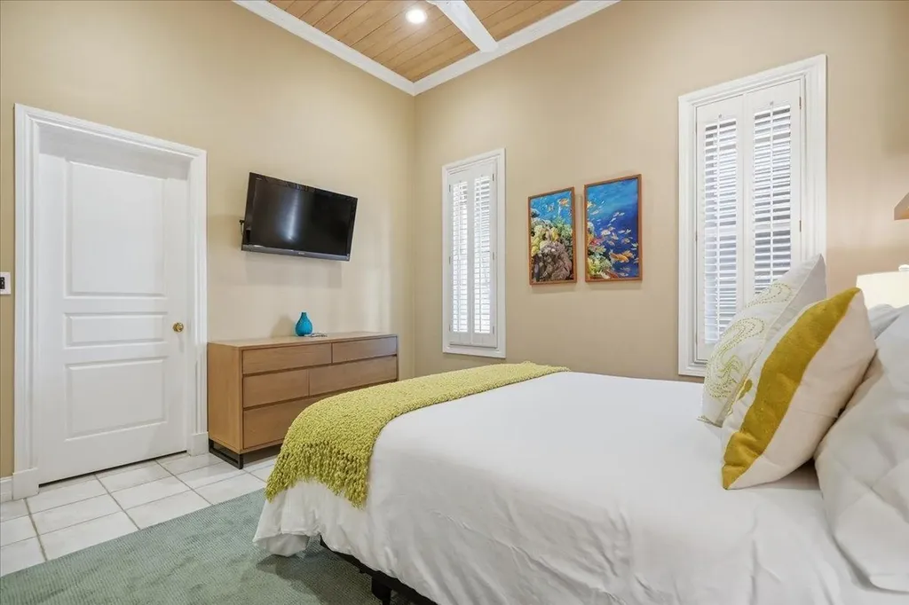 3 Beach Island New Providence Paradise Island BS