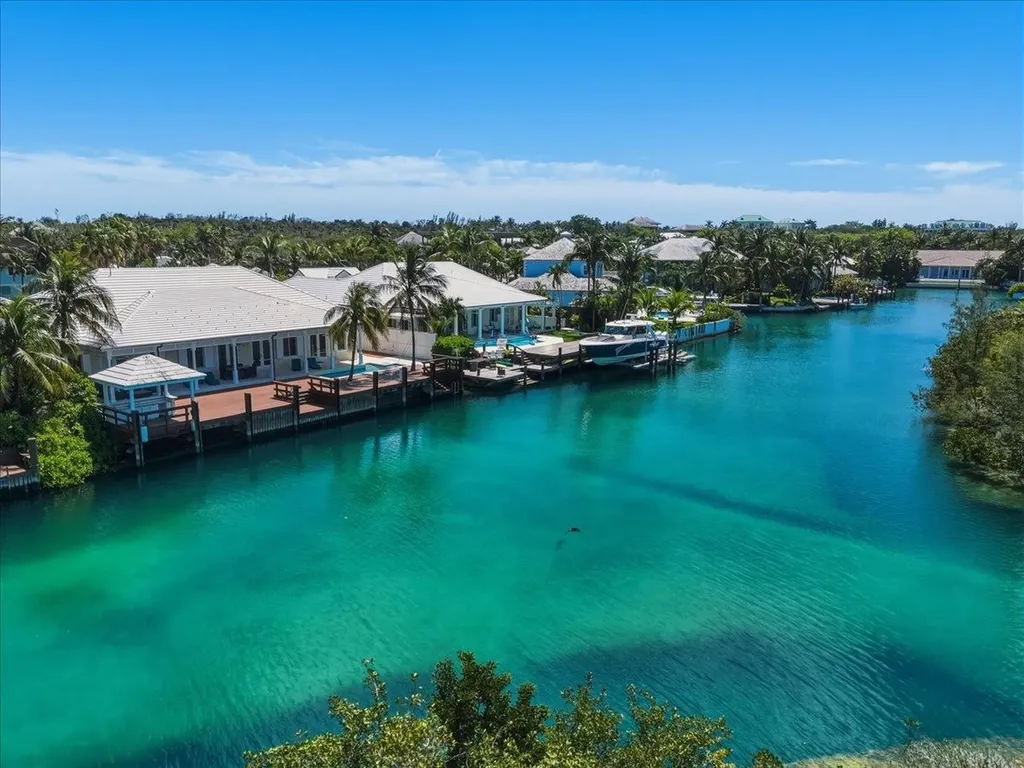 3 Beach Island New Providence Paradise Island BS