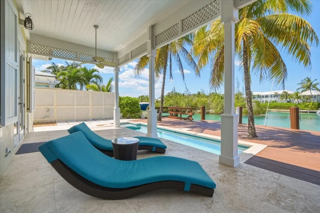 3 Beach Island New Providence Paradise Island BS