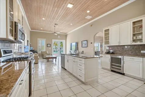 3 Beach Island New Providence Paradise Island BS