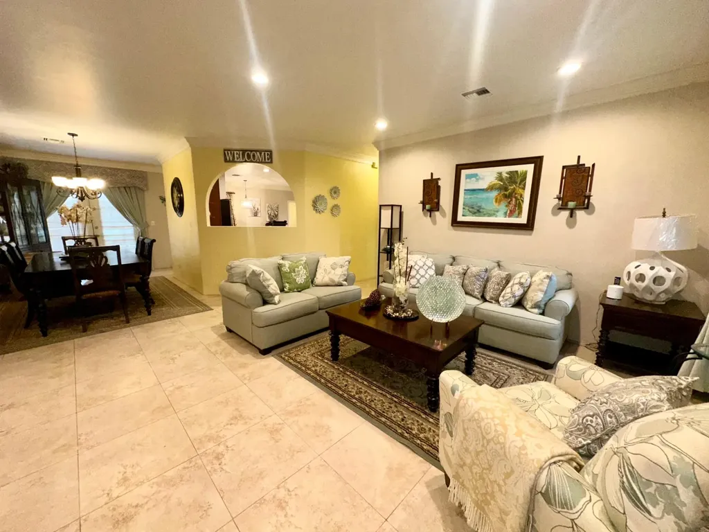 Coral Boulevard New Providence Paradise Island BS