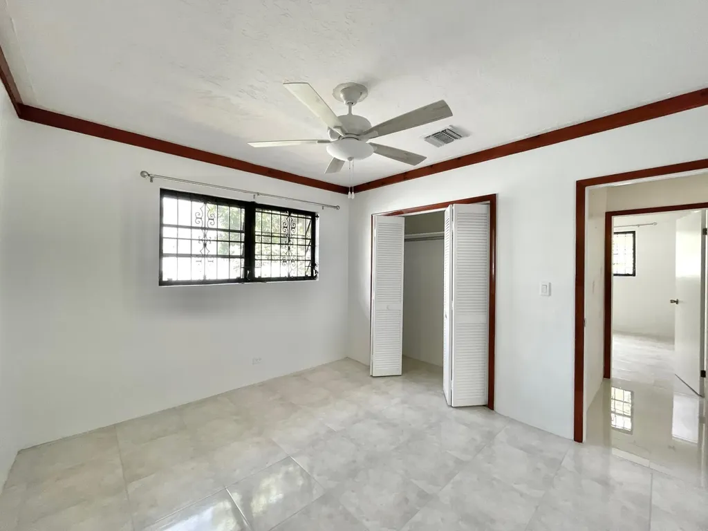 Blenheim Road, Stapledon 29 New Providence Paradise Island BS
