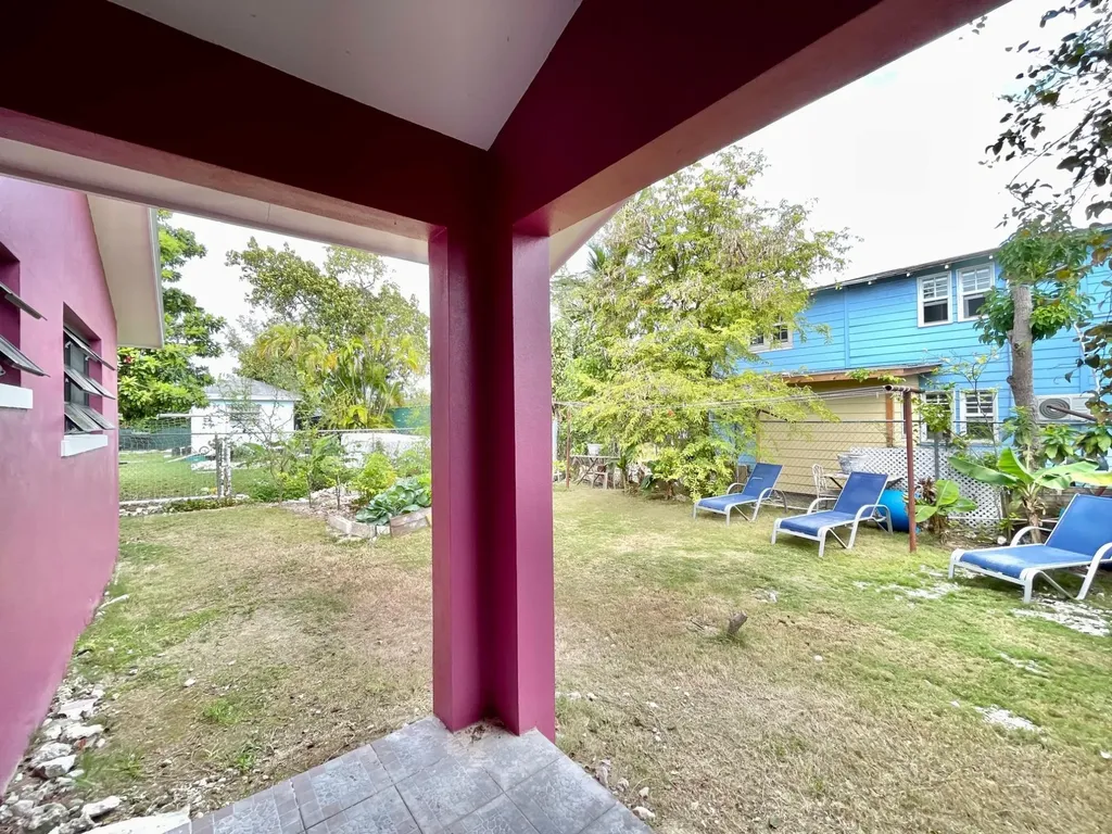 Blenheim Road, Stapledon 29 New Providence Paradise Island BS