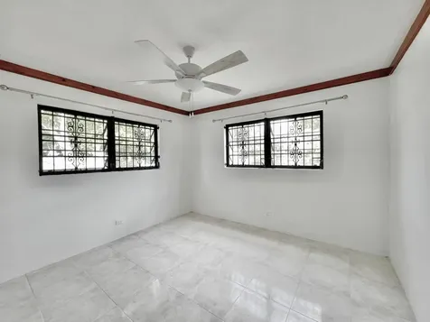 Blenheim Road, Stapledon 29 New Providence Paradise Island BS