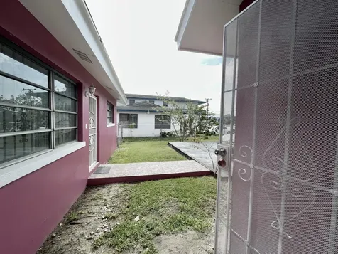 Blenheim Road, Stapledon 29 New Providence Paradise Island BS
