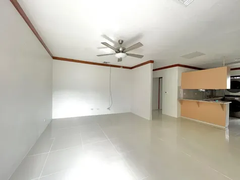 Blenheim Road, Stapledon 29 New Providence Paradise Island BS