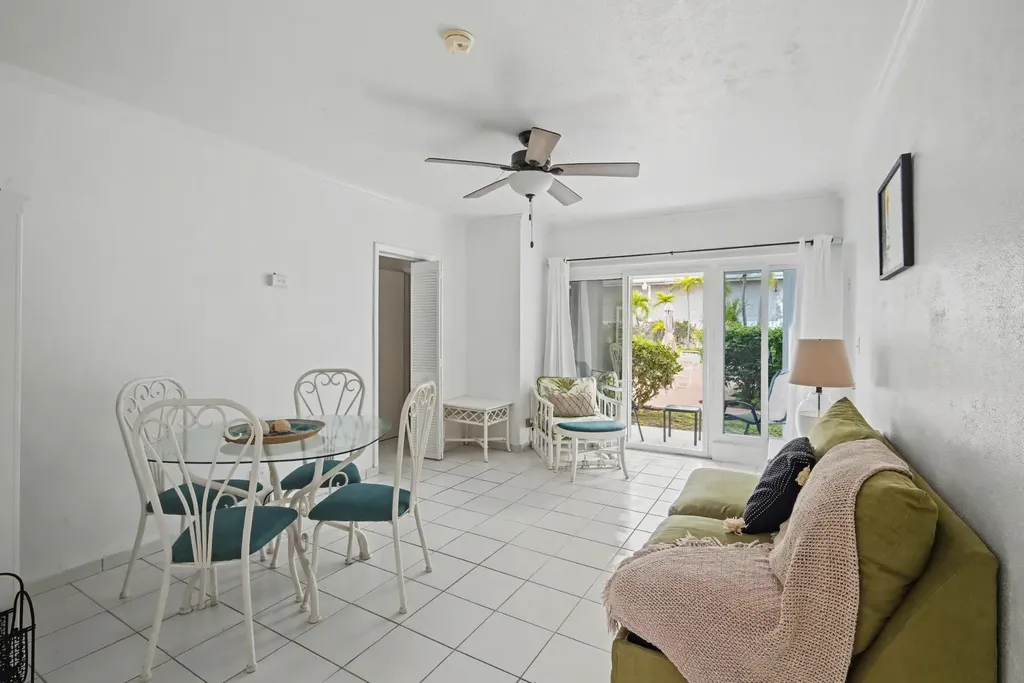 Towers Of Cable Beach New Providence Paradise Island BS