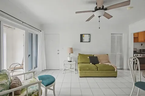 Towers Of Cable Beach New Providence Paradise Island BS