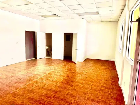 Cowpen Road Rental At Rigby Plaza New Providence Paradise Island BS