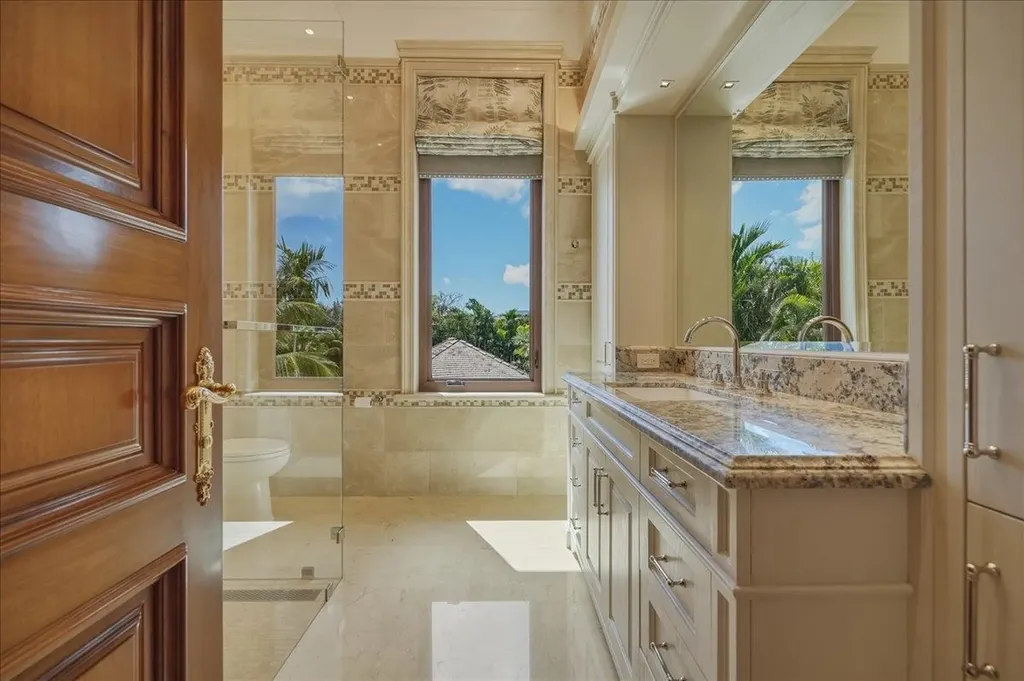 3 Old Fort Drive New Providence Paradise Island BS