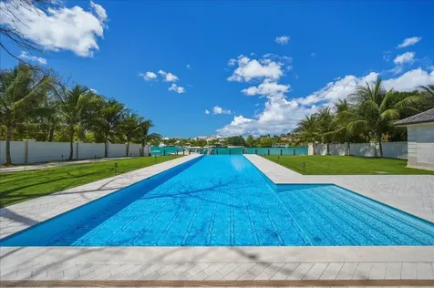 3 Old Fort Drive New Providence Paradise Island BS