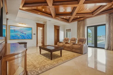3 Old Fort Drive New Providence Paradise Island BS