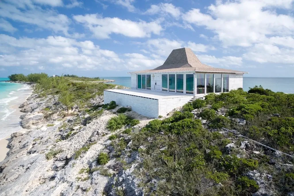 Rose Island X, Y, Z & Z1 New Providence Paradise Island BS