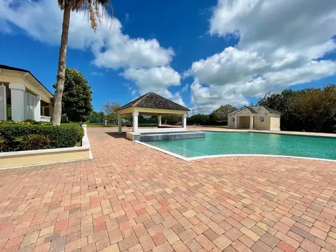 Coral Reef Circle New Providence Paradise Island BS