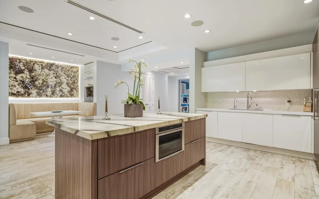 Sunnyside Condominiums New Providence Paradise Island BS