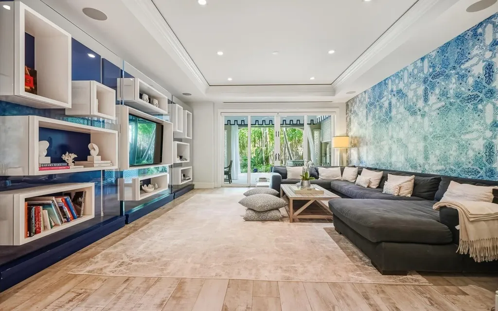 Sunnyside Condominiums New Providence Paradise Island BS