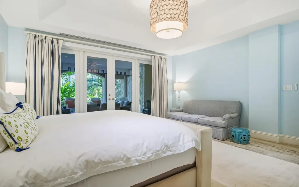 Sunnyside Condominiums New Providence Paradise Island BS