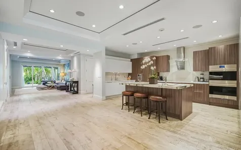Sunnyside Condominiums New Providence Paradise Island BS