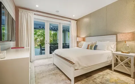 Sunnyside Condominiums New Providence Paradise Island BS