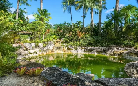 Sunnyside Condominiums New Providence Paradise Island BS