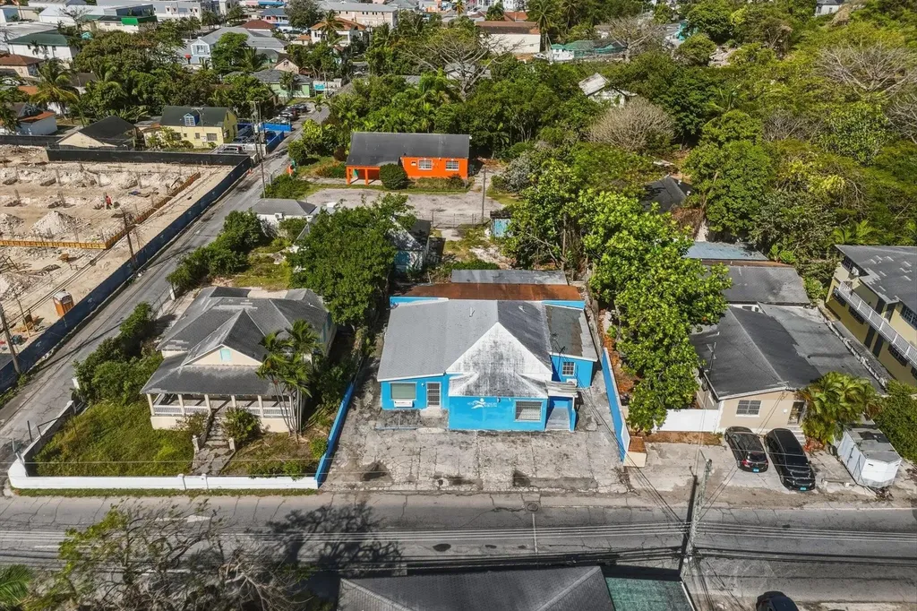 58 Montrose Avenue New Providence Paradise Island BS
