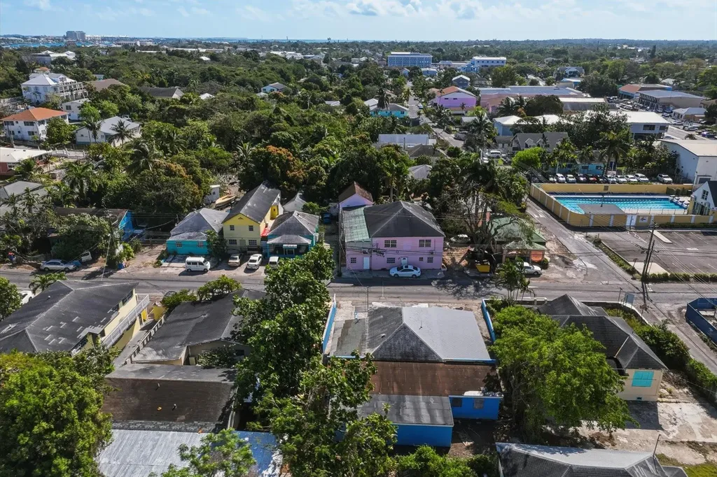 58 Montrose Avenue New Providence Paradise Island BS