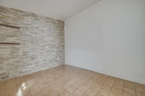 58 Montrose Avenue New Providence Paradise Island BS