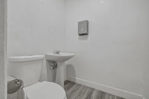 58 Montrose Avenue New Providence Paradise Island BS