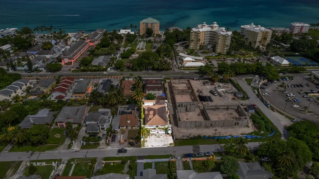 18 Hampshire Street New Providence Paradise Island BS