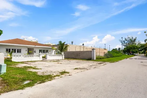 18 Hampshire Street New Providence Paradise Island BS